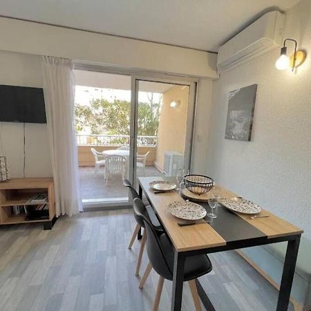 Appartement Port De Hyeres 4 Personnes Exterior foto